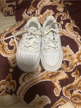 Nike Kids All-White Low-Top Sneakers